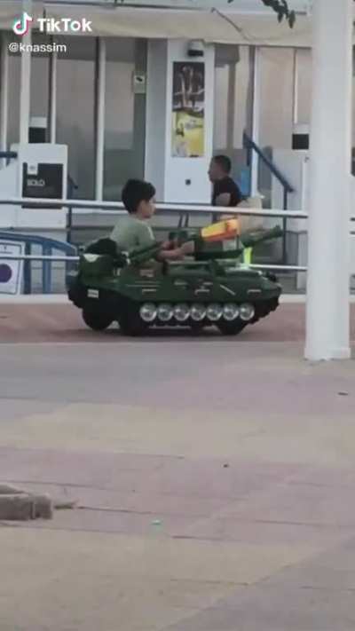 Yo yendo a casa del admin