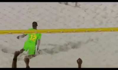 Iranian player, Saeed Piramoon, scores in the Intercontinental Beach Soccer Cup final, doesn't celebrate and dedicates his goal to Iranian women by doing the 