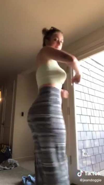 Jiggly everywhere