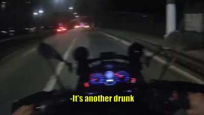 Guy films drunk driver when this happens