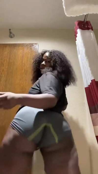 🍑🍑🍑