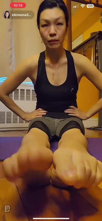 Quick yoga live