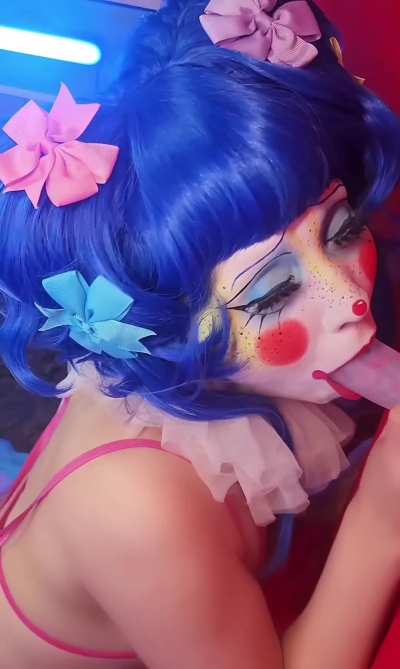 Who wants to Clown around with me? 🎪🩷