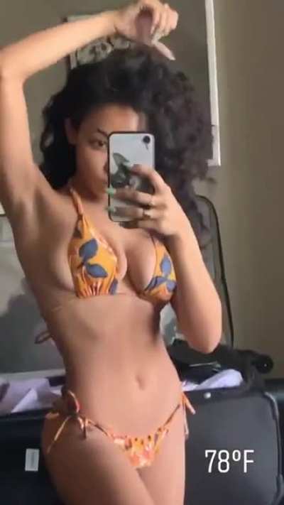 Man her tits are amazing. I'm hoping for a twerk video tho