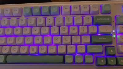 Working on my Magia Baiser keyboard!