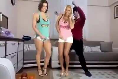 KGBNIN EN EFSANE VIDEOSU BUDUR AMK MAGARADAN CIKARDUM WKWKE<wbr>KWKWK<wbr>EKWKK<wbr>WKWKW<wbr>W