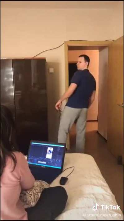 si te asustaste dale a la flechita de abajo 😳