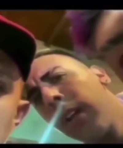 º