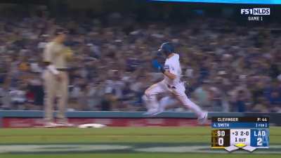 [Highlight] [Highlight] Will Smith hits his second double of the night to make it 3-0 Dodgers