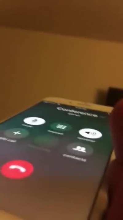 Merging a call between 2 Chinese restaurants