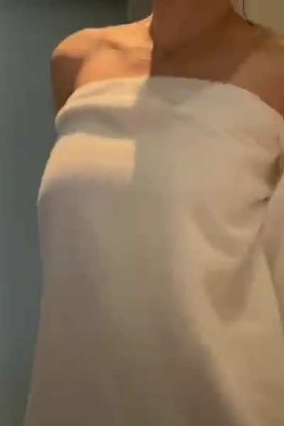 Alexandra Daddario's nipples are always rock hard