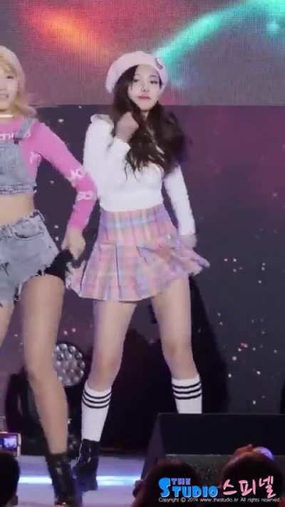 Nayeon