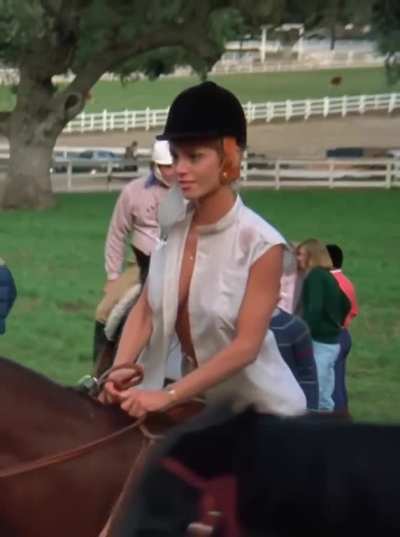 Betsy Russell