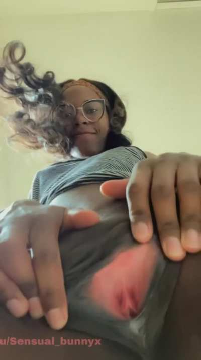 Do you like pussy with thick lips?