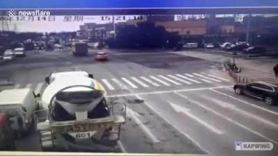 Secure your load or else...