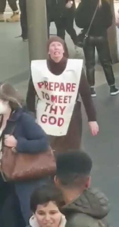 Nun to see here.