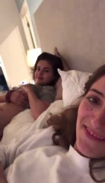 SelenaGomezHot - Video #2861