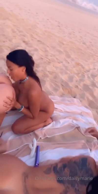 Foursome in dessert