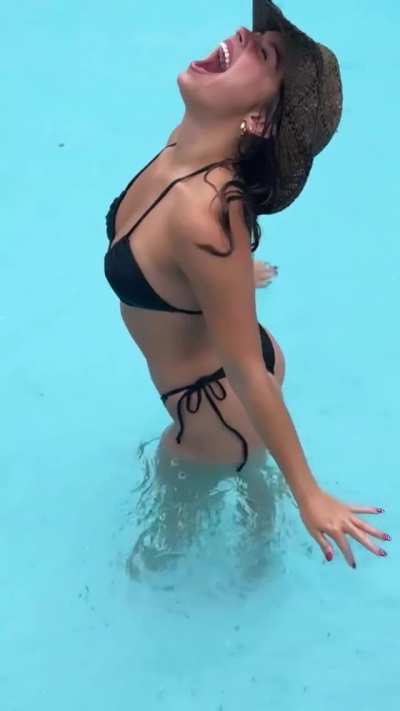 Bikini Cowgirl