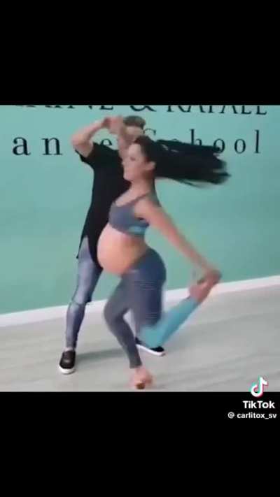 🫄