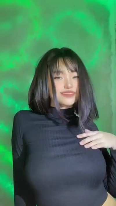 Big Titty Goth Gf (@jeilalou)