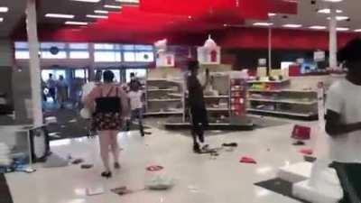 Minneapolis rioters loot and then set fire to the local Target