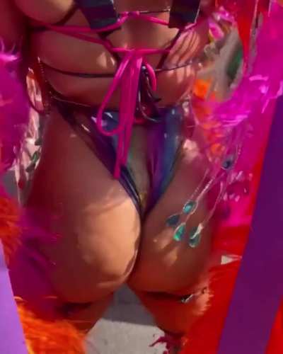 Chloe Bailey 