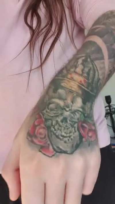 Wanted to show of my entire Dark souls Half sleeve and hand.