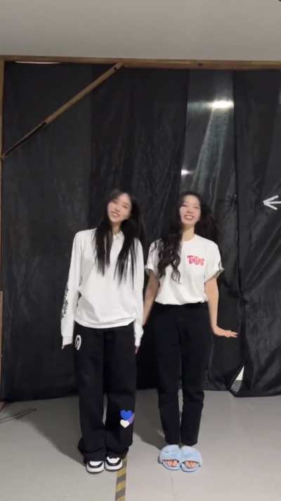 231226 TikTok Update - Mina & Dahyun: 🧽🫧💛🦆
