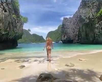 Slowmo booty