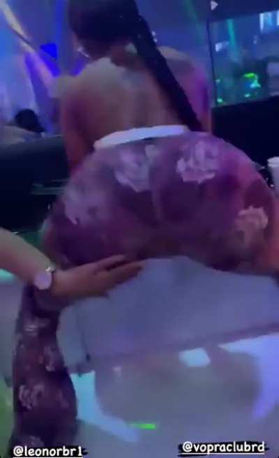 🍑