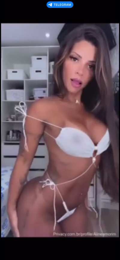 Aline Amorim