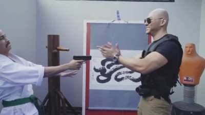 How to disarm your opponent