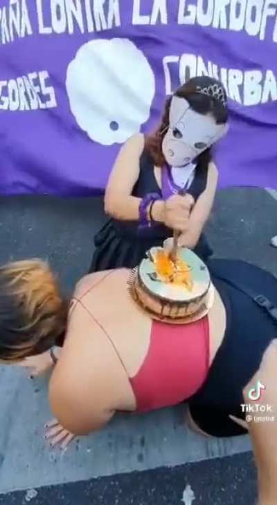 💀