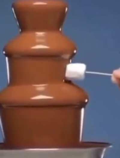 C*m fountain