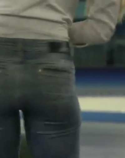 Jutta turn around