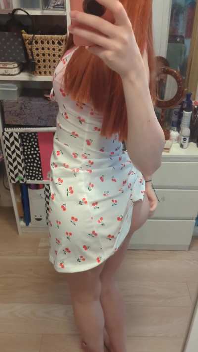 My dress is so easy access without panties