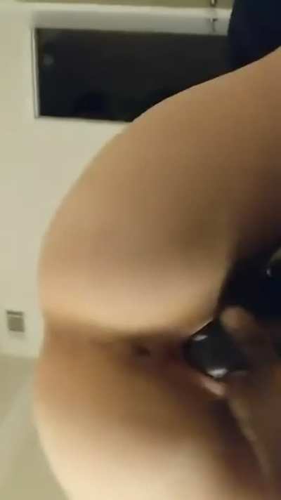 My 19yo gf sent me this to show you all