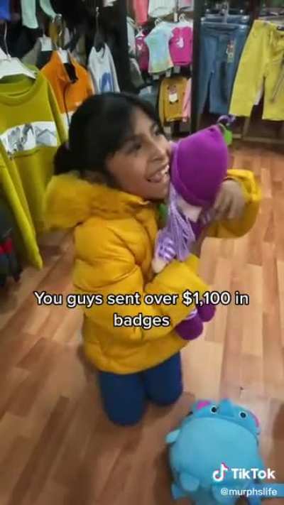 Man helps a family on the streets.