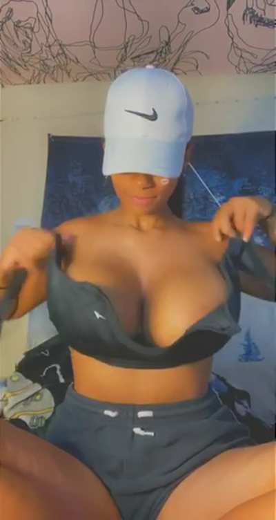 Does anyone know who this is? Reveal