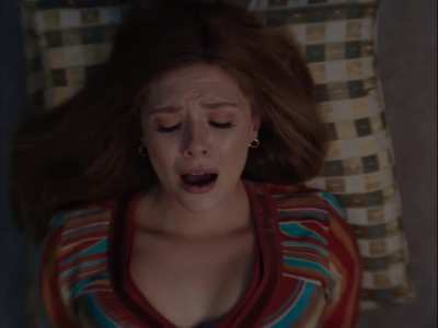 Elizabeth Olsen pulling those orgasm faces
