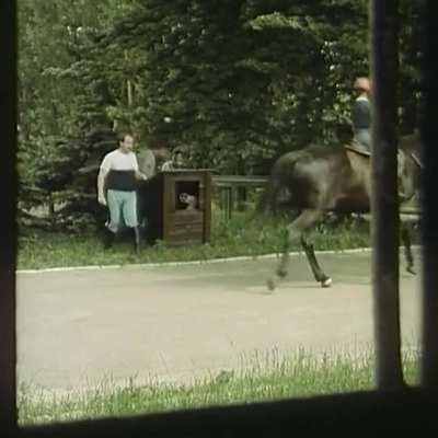 Malgorzata Ostrowska (blue top) and friends -- Rajski ptak (1988)