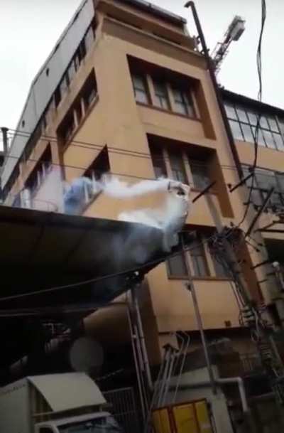 Indian man decides to commit suicide in a shocking way.