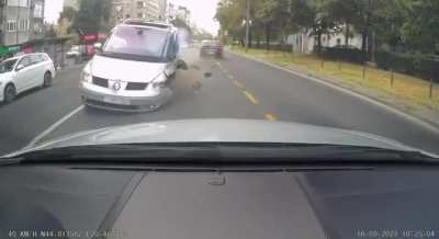[oc] Had my day ruined by a homicidal mini van.