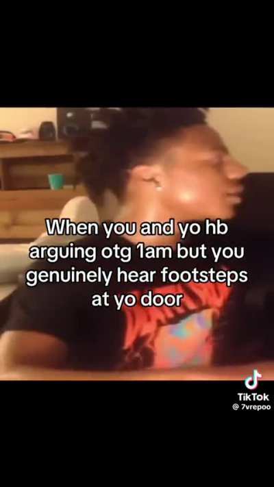 (50/50) Shitpost or Porn