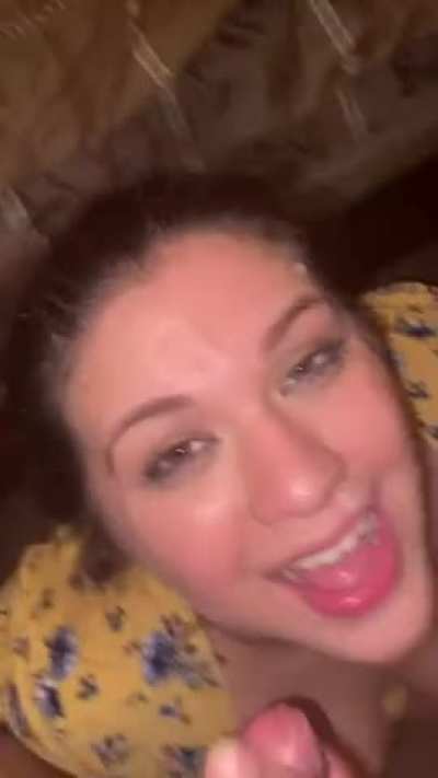 I never thought I’d be the one living a normal life by day, and getting my face painted with cum by two cocks by night 🤪