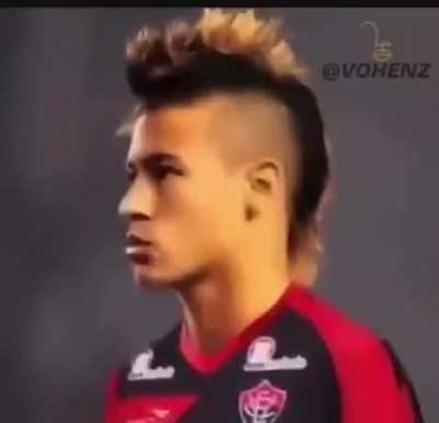 Alguém sabe o nome da música?