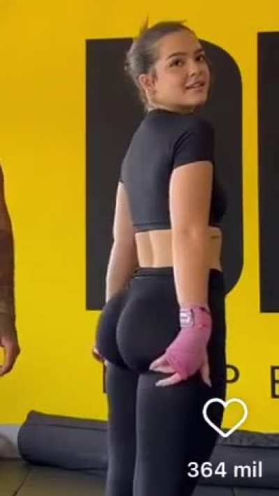 Mel Maia