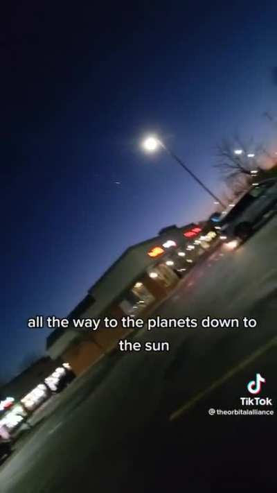 Learning how to spot Venus and Jupiter in the sky.