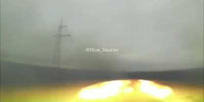Ukrainian BMP-2 IFV firing with its 30mm autocannon on Russian targets north of Pavlivka. (Pure sound - No music)